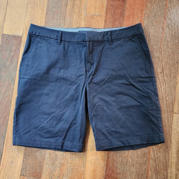 Tommy Hilfiger Navy Blue Flat Front Chino Shorts Size 10 - Picture 1 of 10